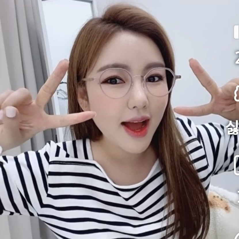 宋歌人的最新照片