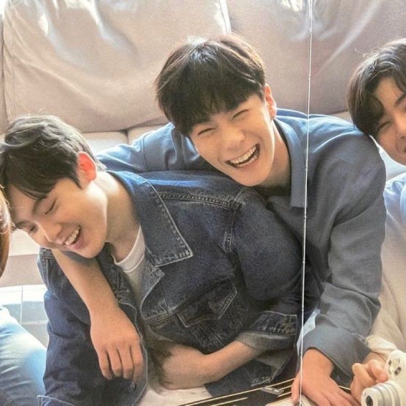 Latest photo of Yoon Sanha