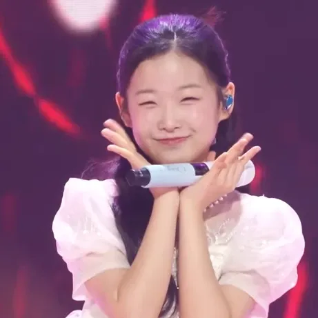 Recent activity shot of Lee Sooyeon