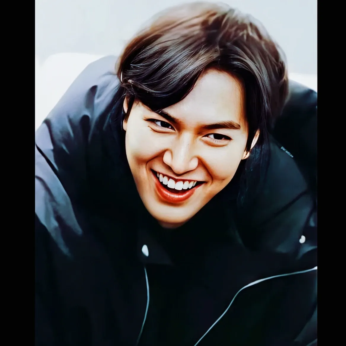 粉絲拍下的李敏鎬瞬間