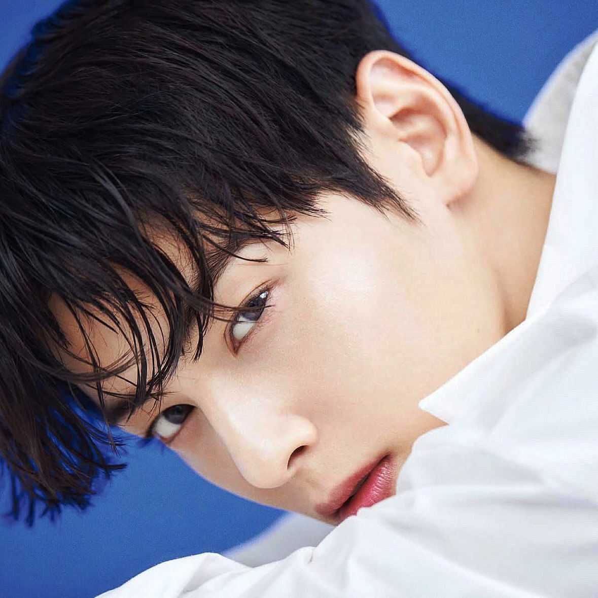 Latest photo of Cha Eunwoo