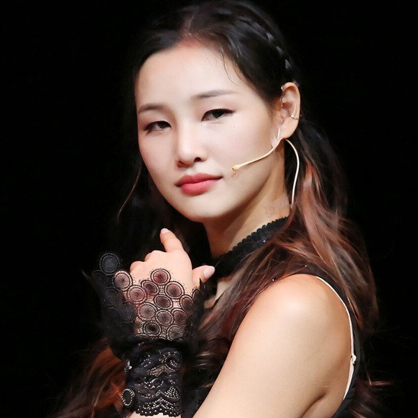 Popular profile photo of Hwang WooLim loved by fans