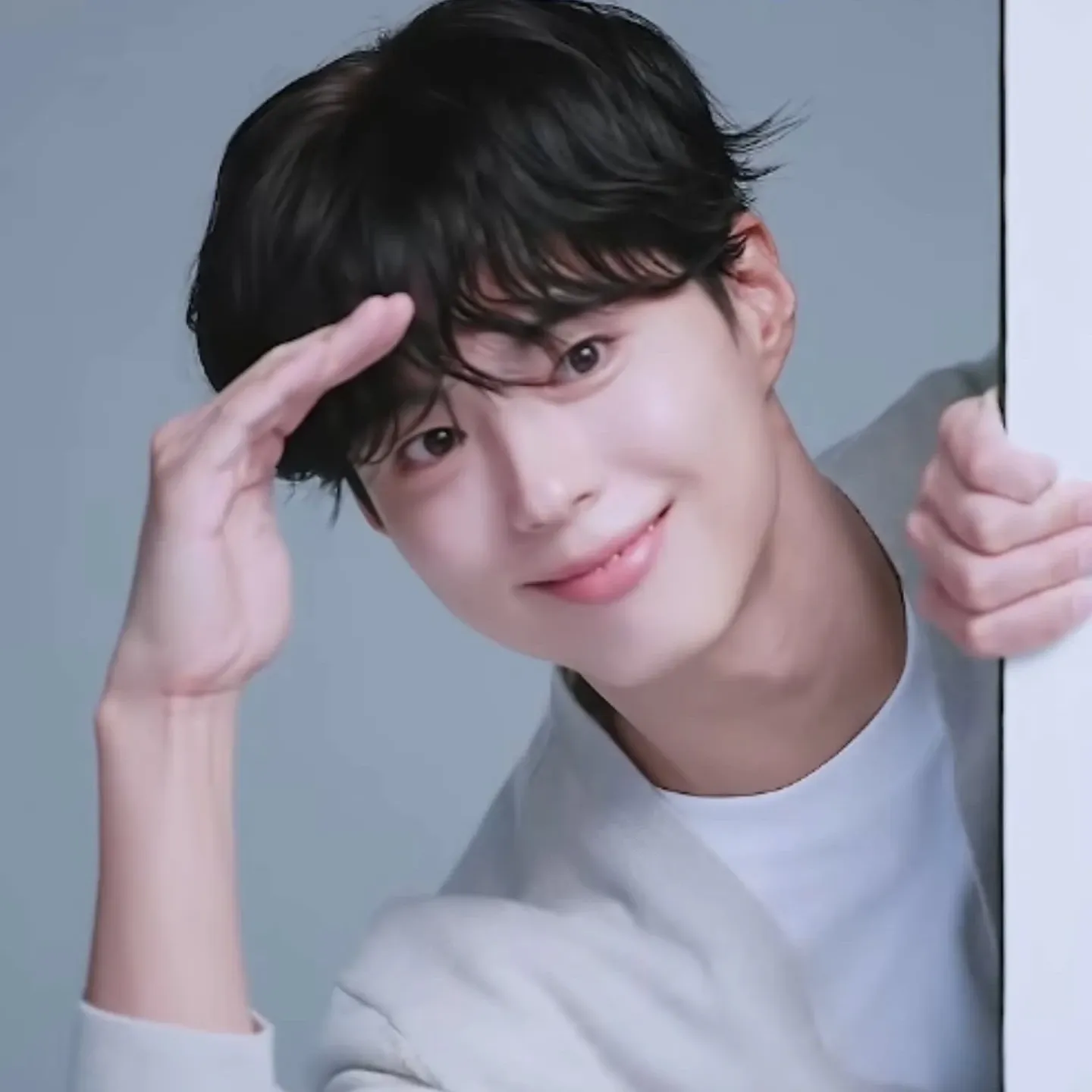 Latest photo of Park Bogum