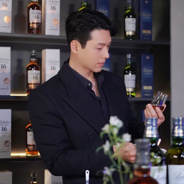 현빈 최근 활동샷