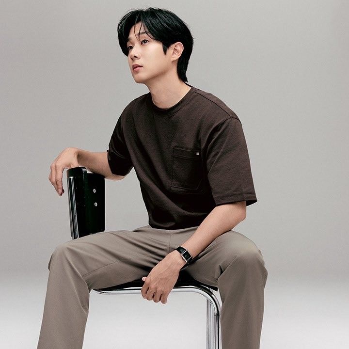 A moment captured by a fan of Choi Wooshik