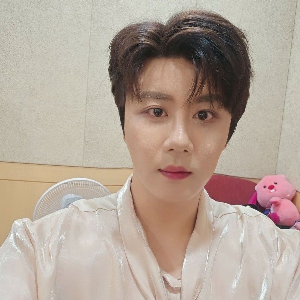 Behind-the-scenes cut of Jin Haesung