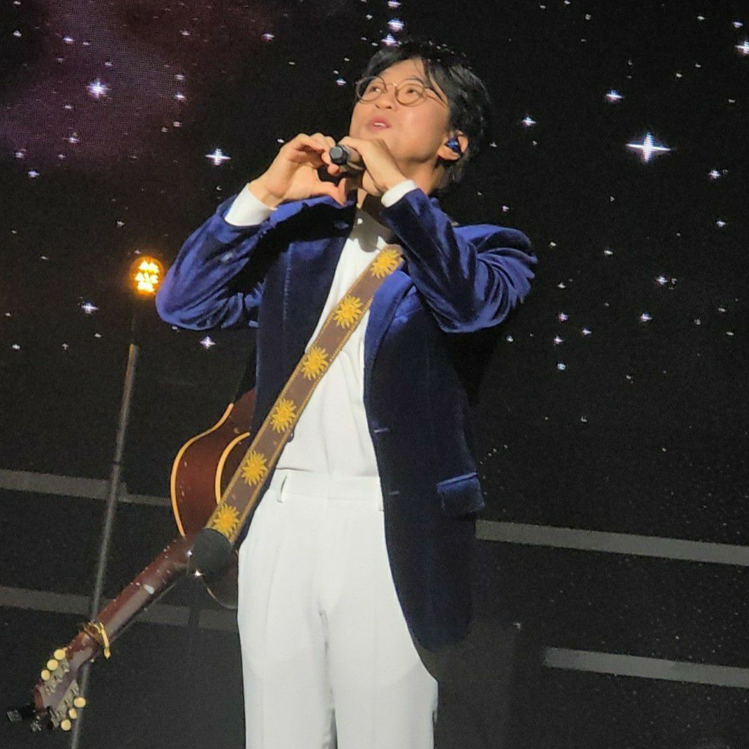 Recent activity shot of Bak Changgeun