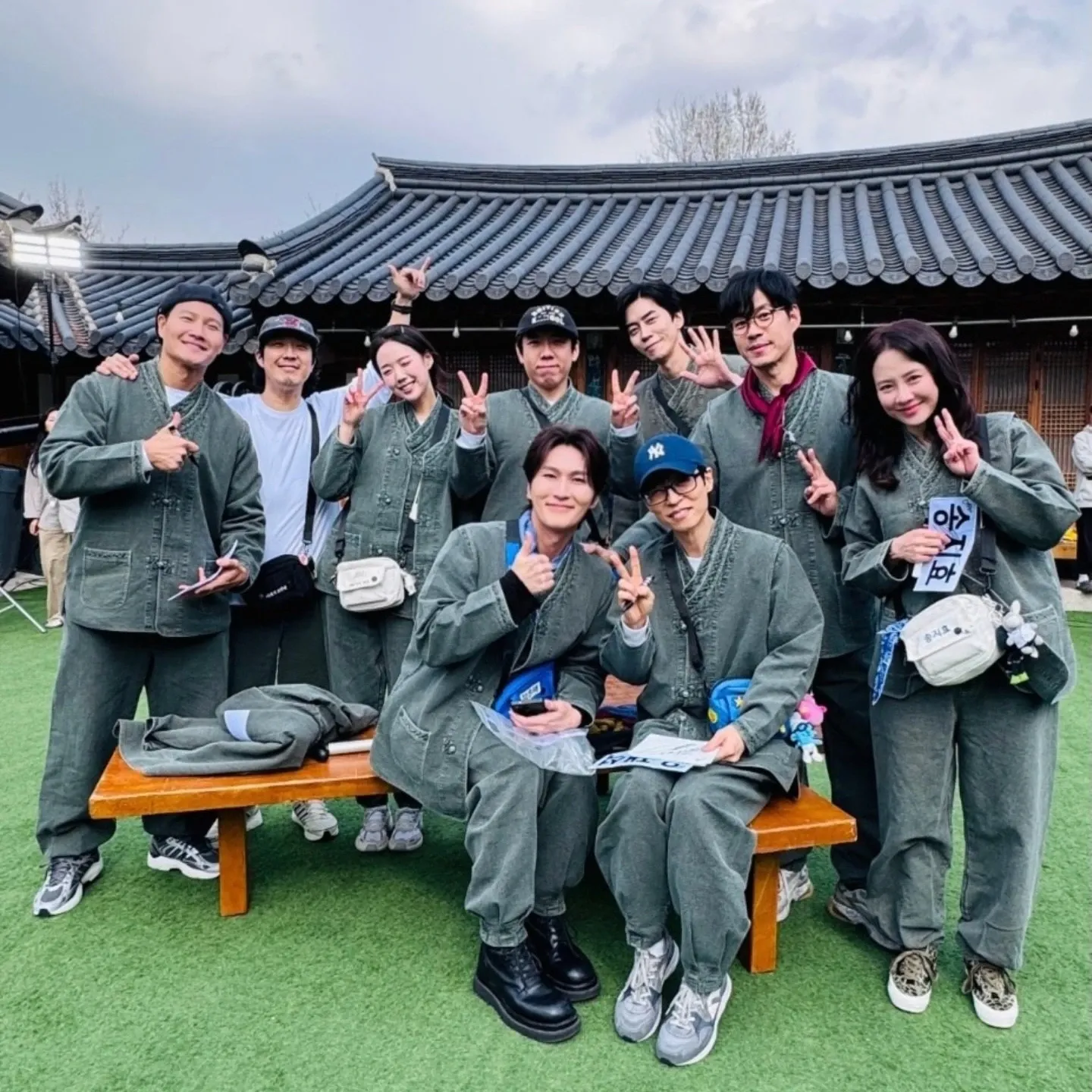 Foto kegiatan terbaru dari Song Jihyo