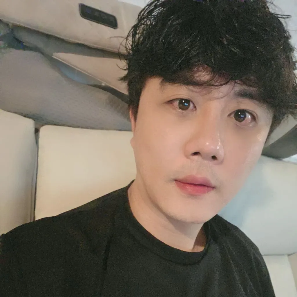 Behind-the-scenes cut of Jin Haesung