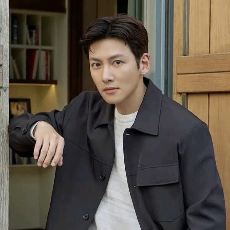 池昌旭的最新照片