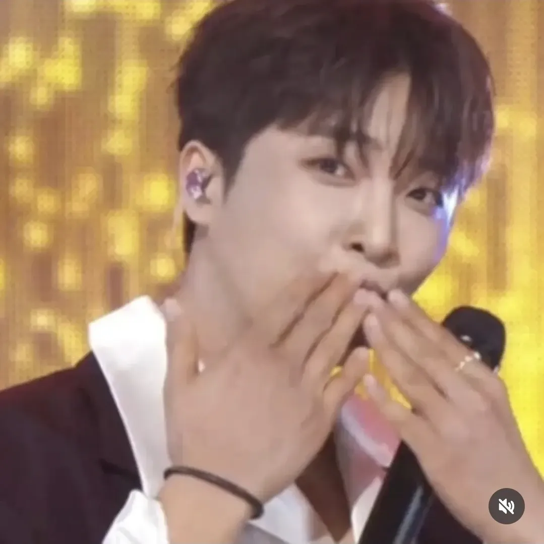 Recent activity shot of Hwang Yunsung