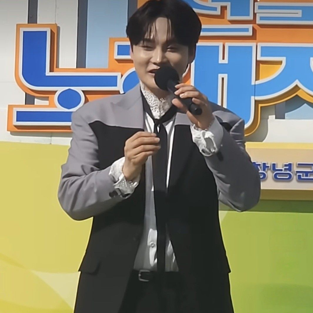 Momen yang diabadikan oleh penggemar Park Seojin