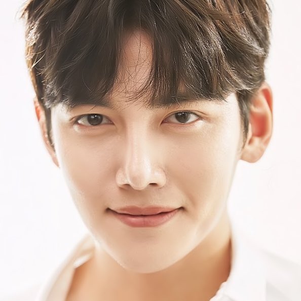 池昌旭的最新照片