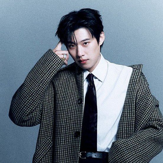 A moment captured by a fan of Kim Sungcheol