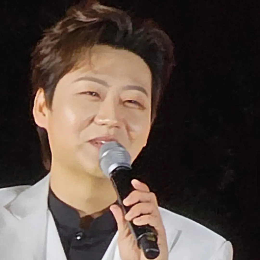 A moment captured by a fan of Min Soohyun
