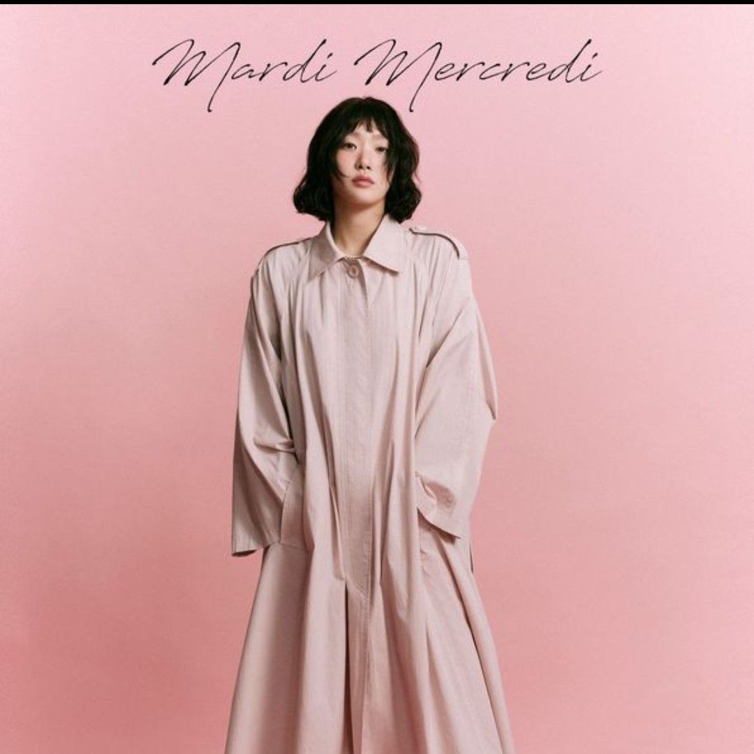 キム・ゴウンのビハインドカット