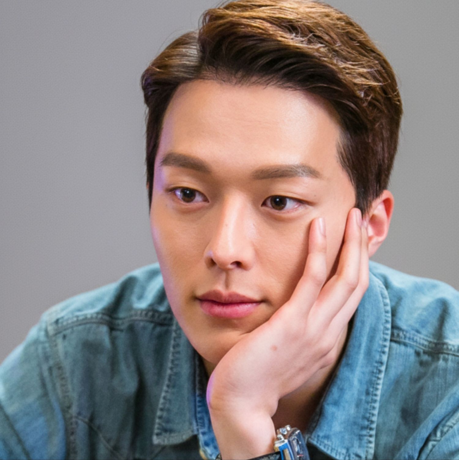 粉丝拍下的张基龙瞬间