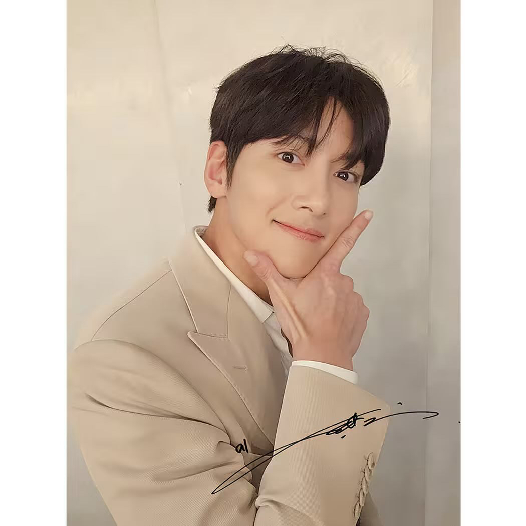 Latest photo of Ji Changwook