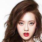 A moment captured by a fan of Go Ara