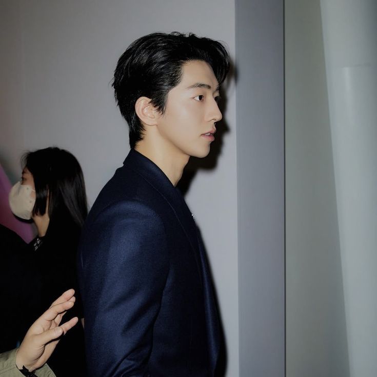 Behind-the-scenes cut of Nam Joohyuk
