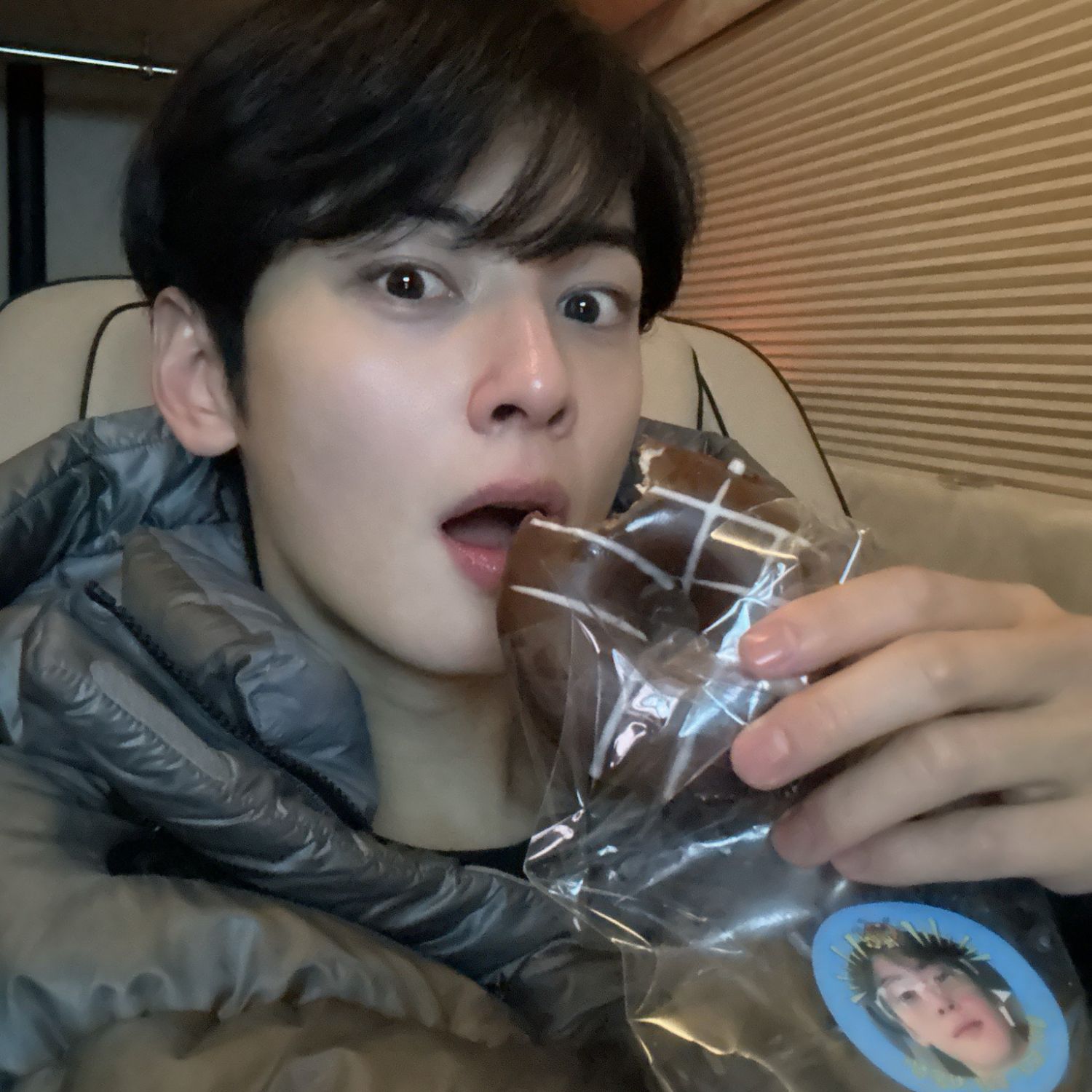 Momen yang diabadikan oleh penggemar Cha Eunwoo