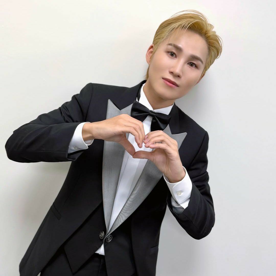 Cuplikan di balik layar dari Kim Heejae