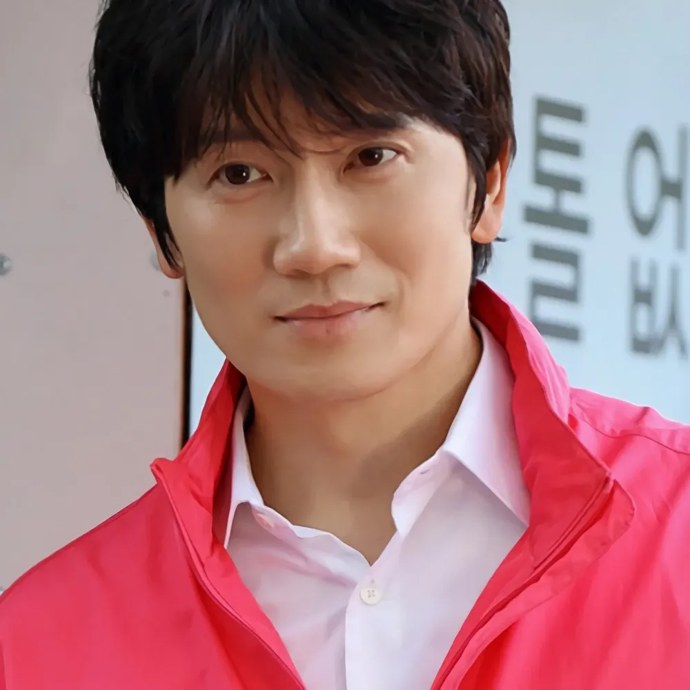 A moment captured by a fan of Ji Sung