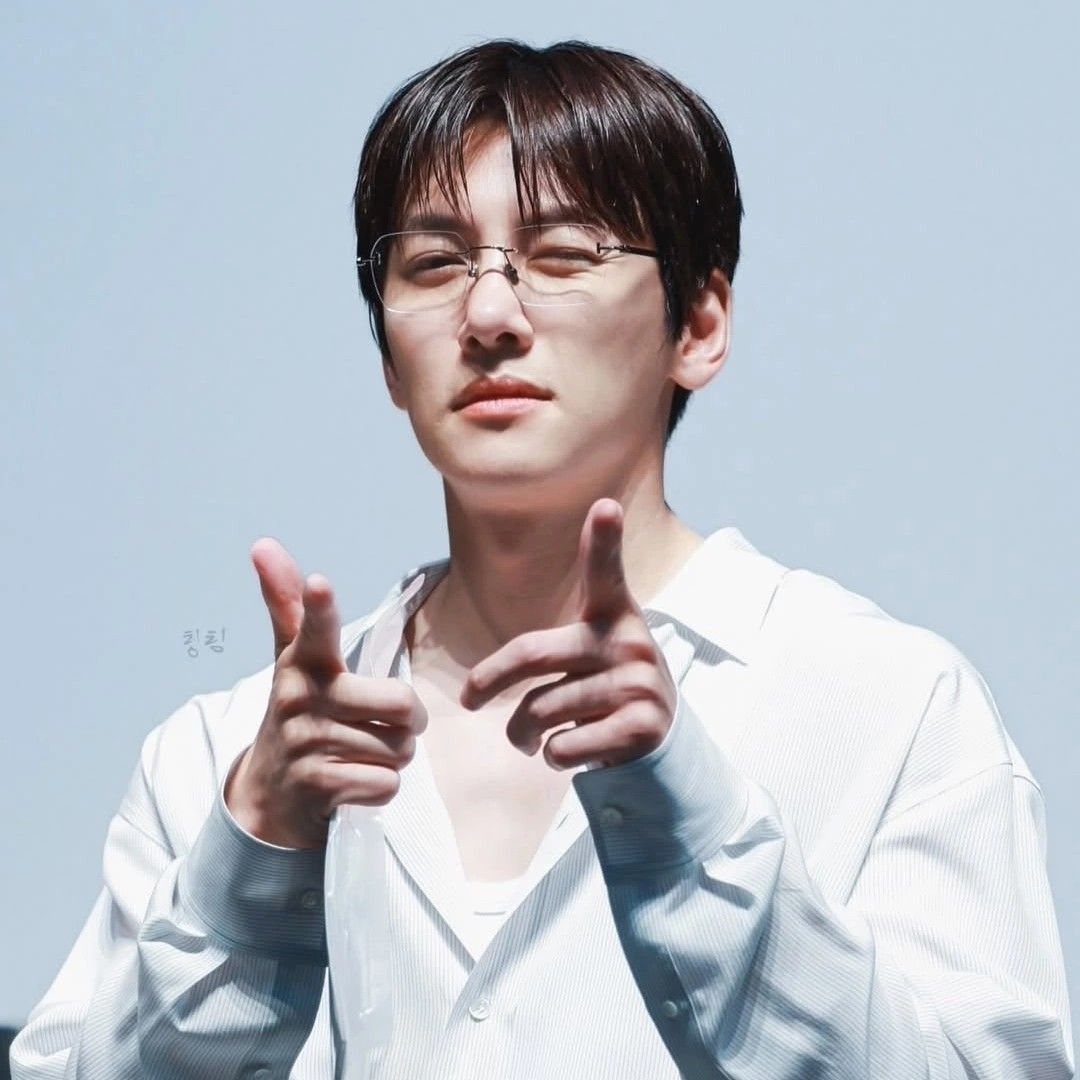 Latest photo of Ji Changwook