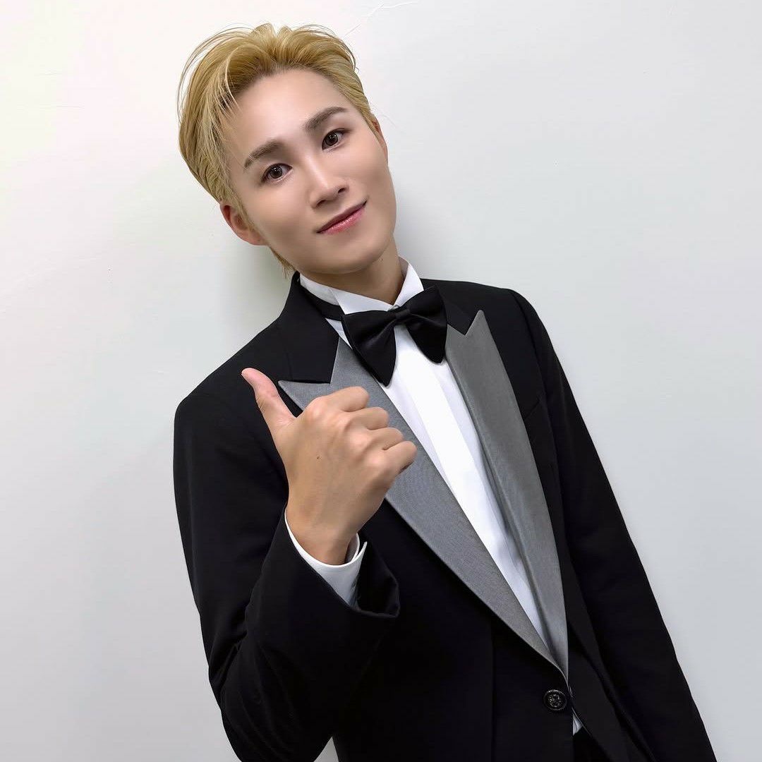 김희재의 비하인드 컷