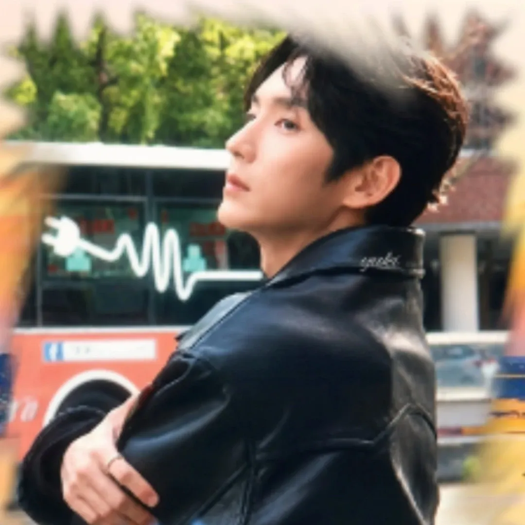 이준기 최근 활동샷
