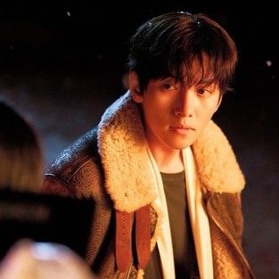Behind-the-scenes cut of Ji Changwook