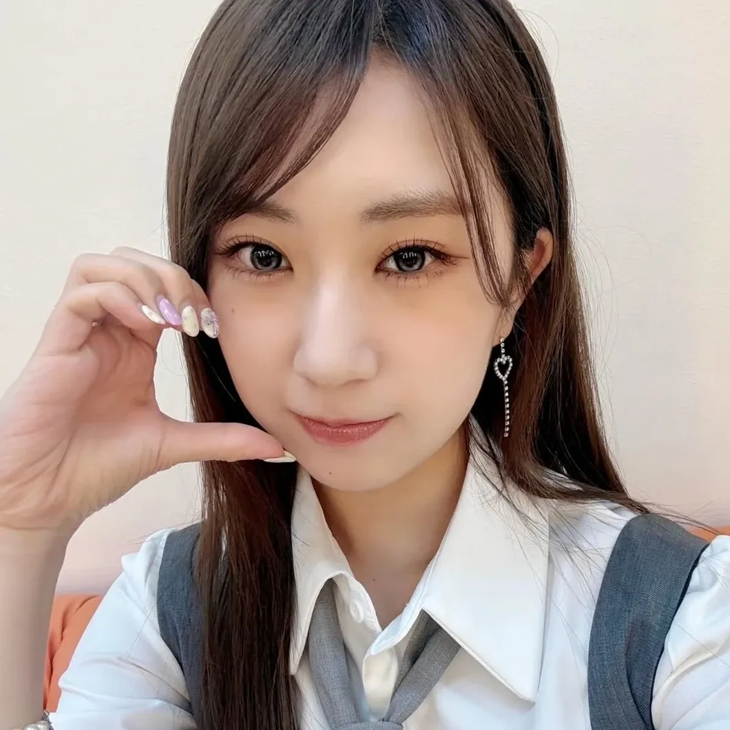 Foto terbaru dari Jeon Yujin