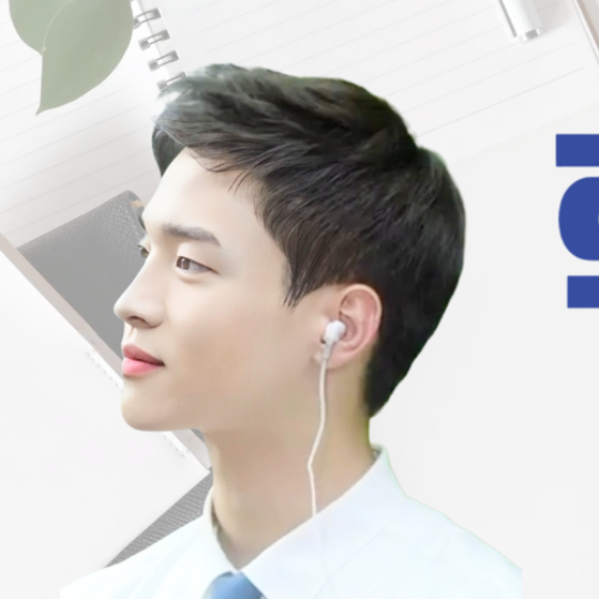 A moment captured by a fan of Jang Dongyoon