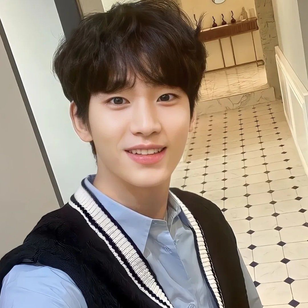 キム・スヒョンの最近の活動ショット