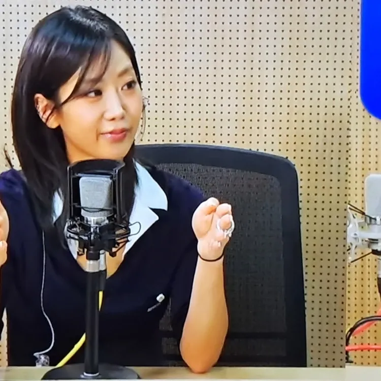Recent activity shot of Kang Hyeyeon