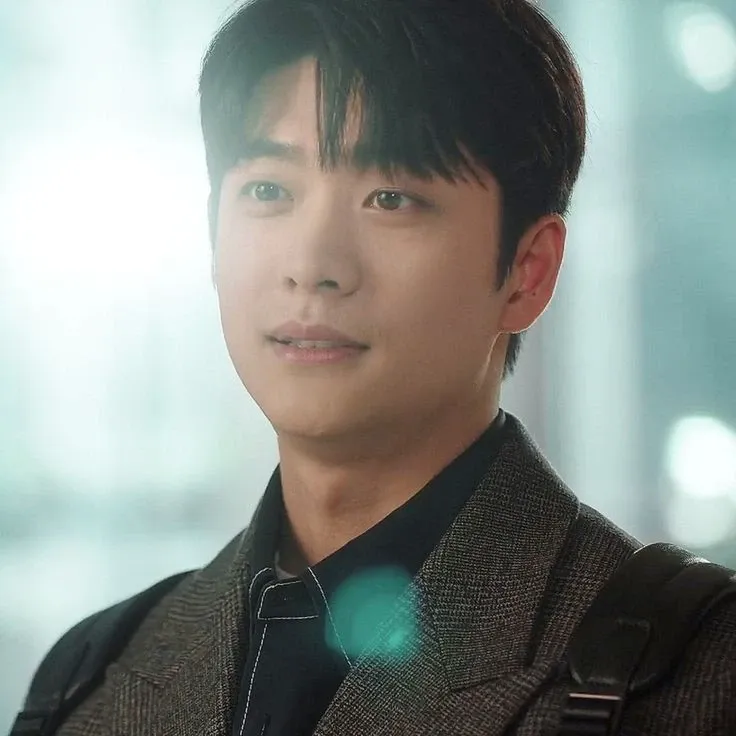 Recent activity shot of Kang Taeoh