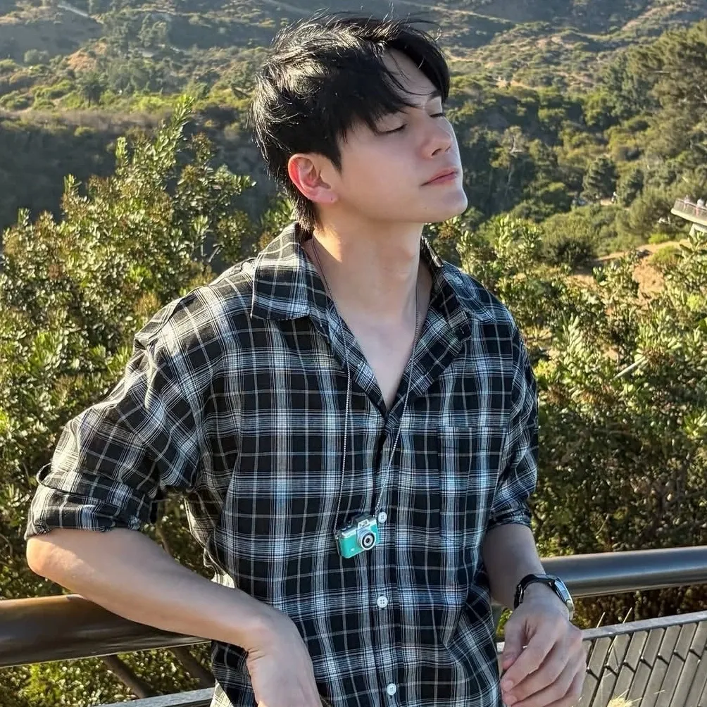 Foto kegiatan terbaru dari Ong Seongwu