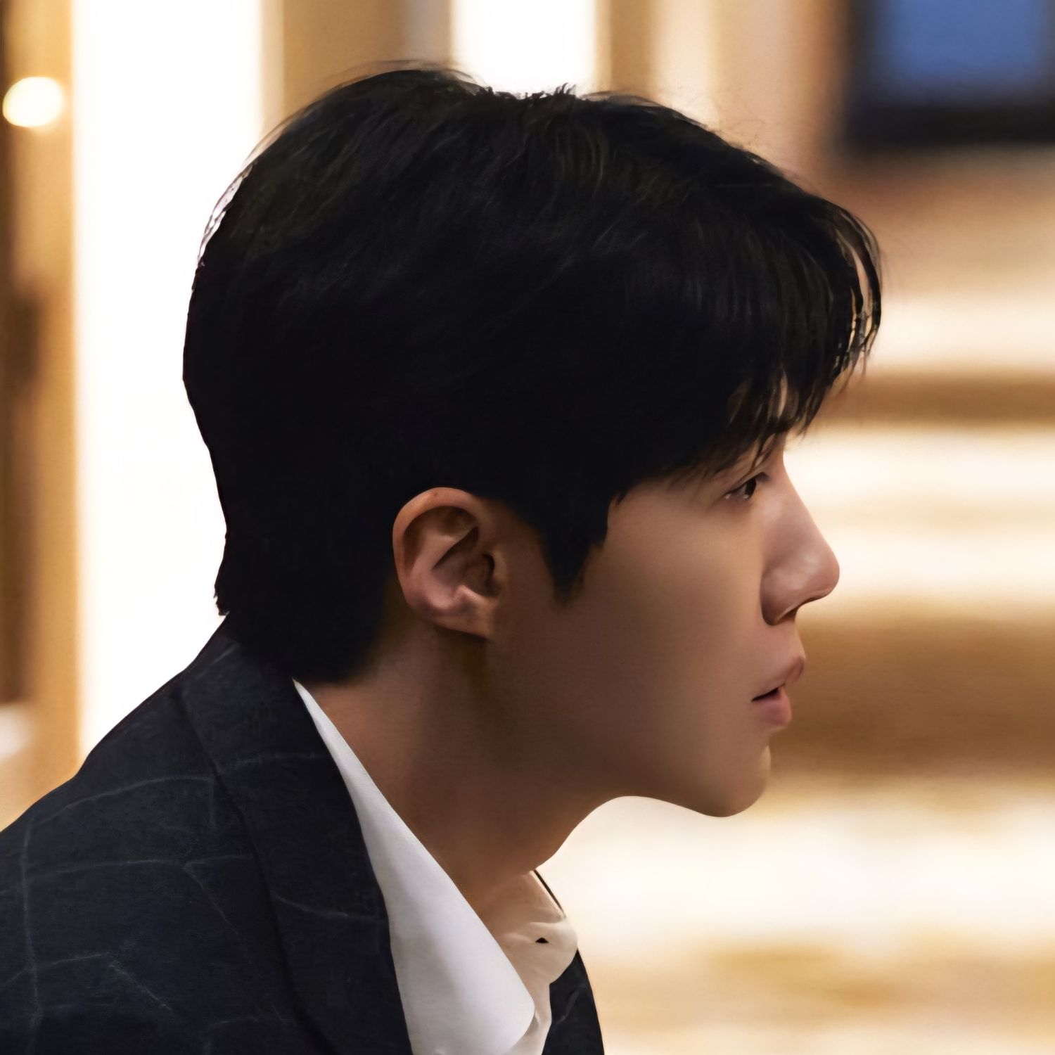 Behind-the-scenes cut of Kim Seonho