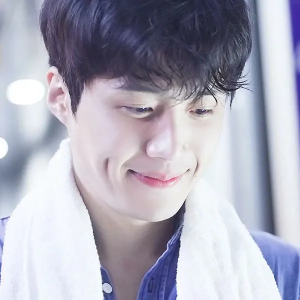 Latest photo of Kim Seonho