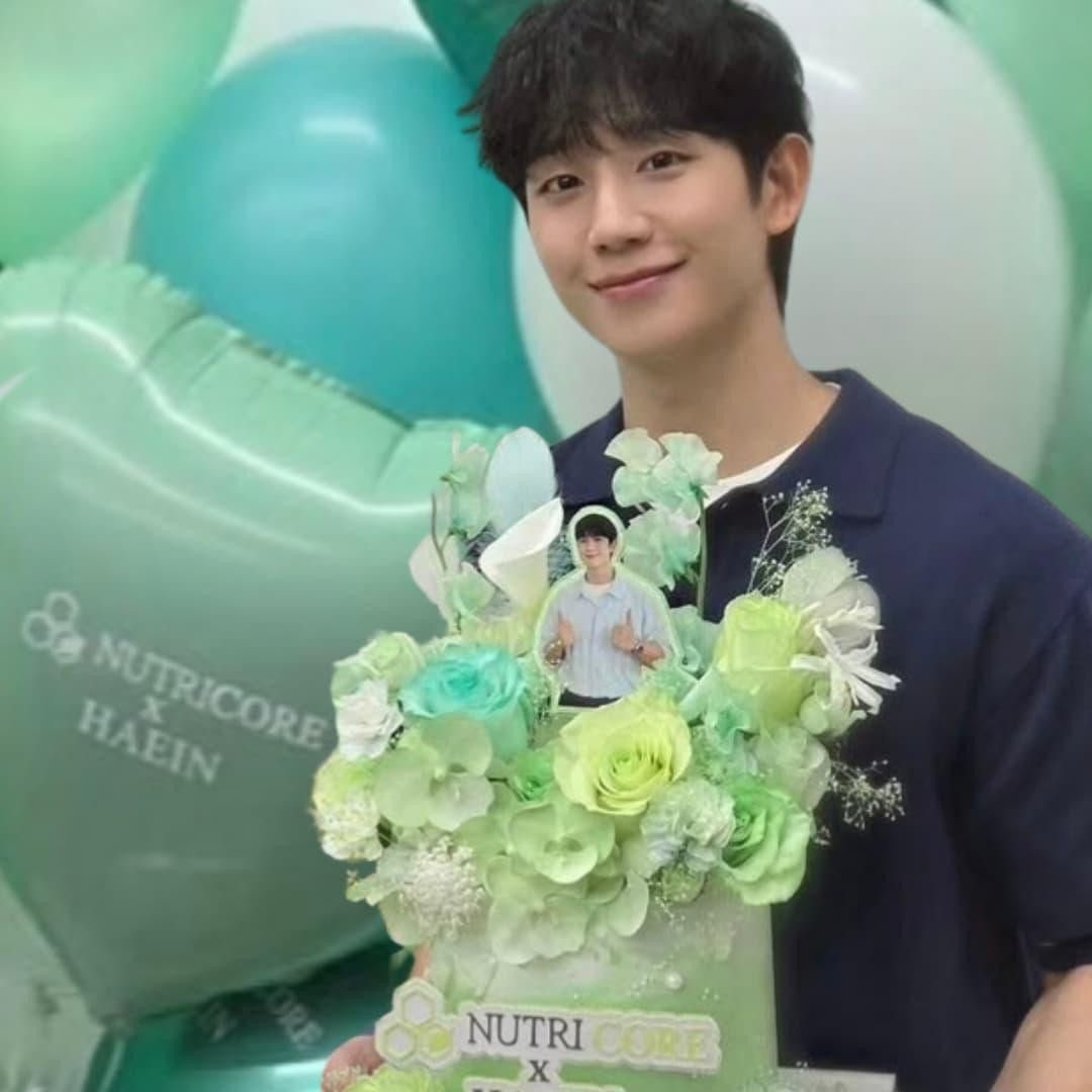 丁海寅的最新照片