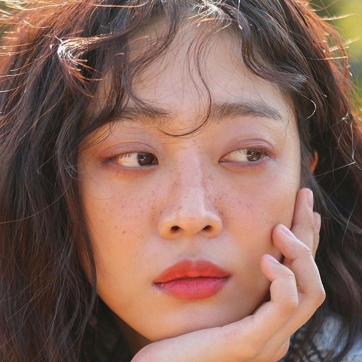 Recent activity shot of Cho Boah