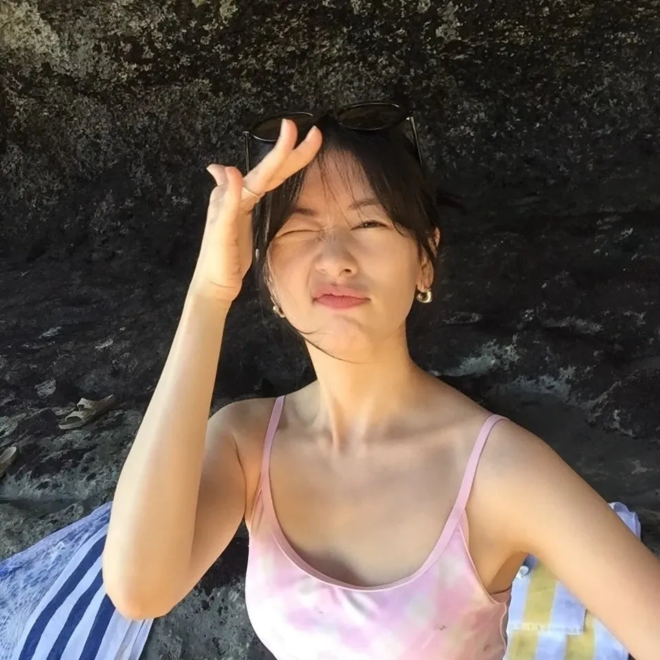 Behind-the-scenes cut of Jung Somin