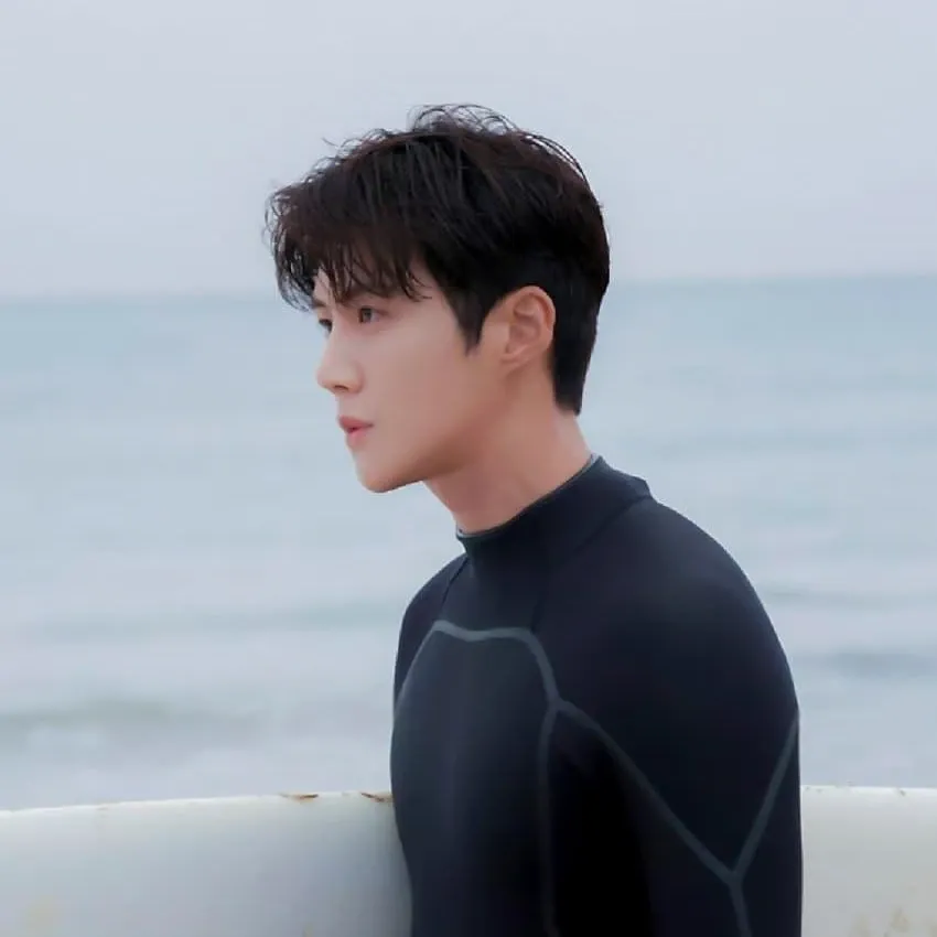Foto kegiatan terbaru dari Kim Seonho