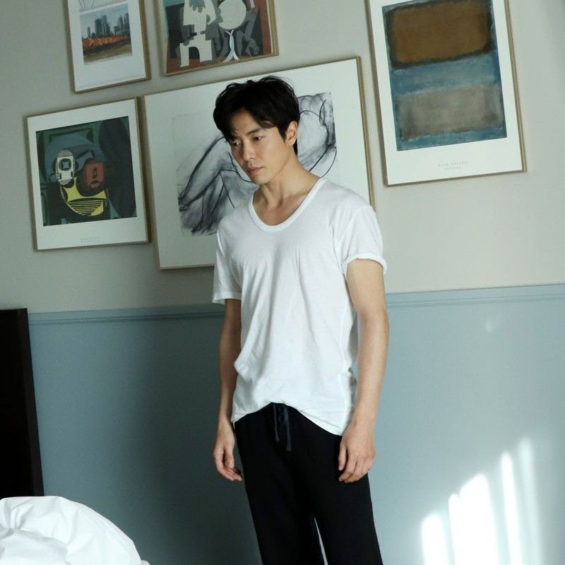 キム・ジェウクのビハインドカット