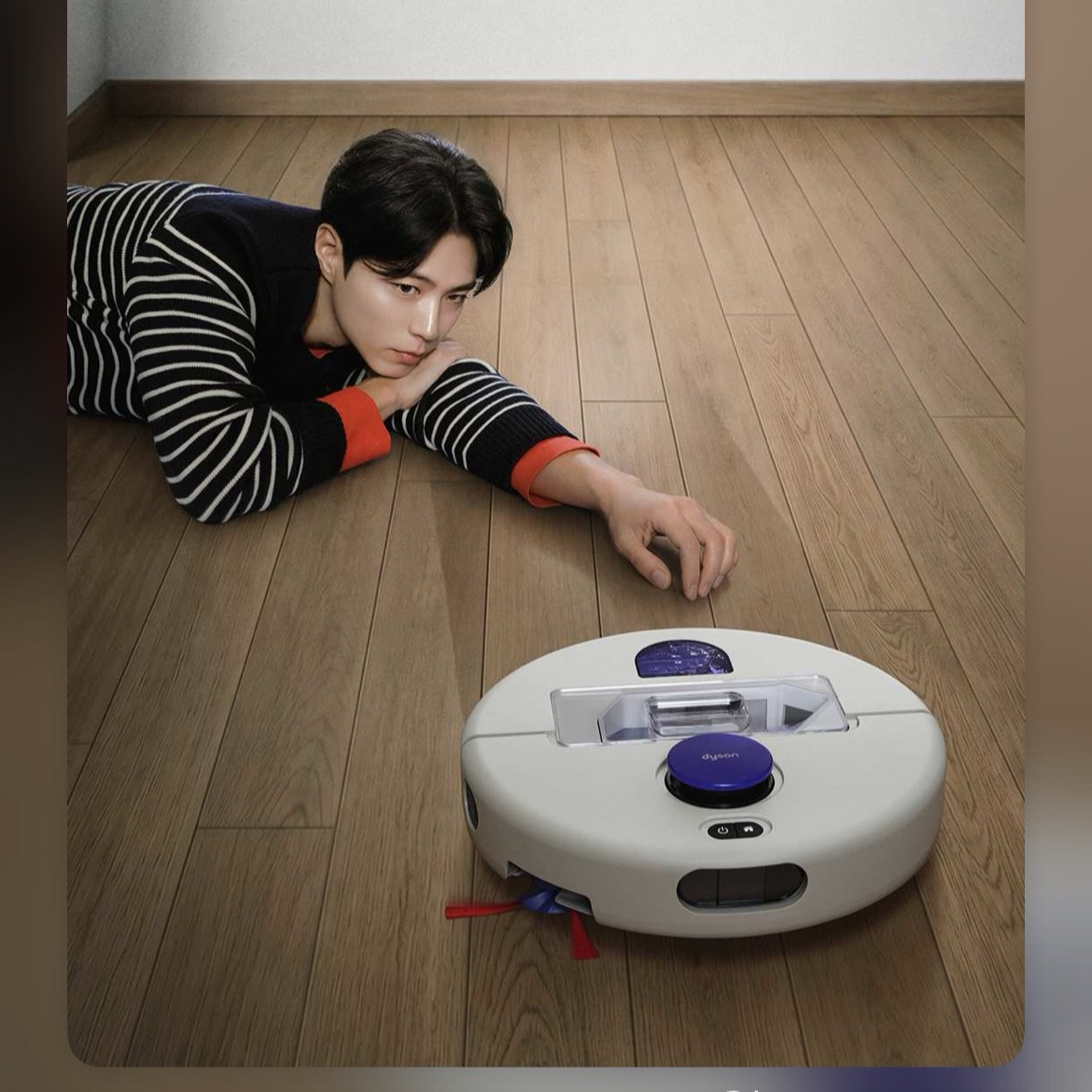 Behind-the-scenes cut of Park Bogum