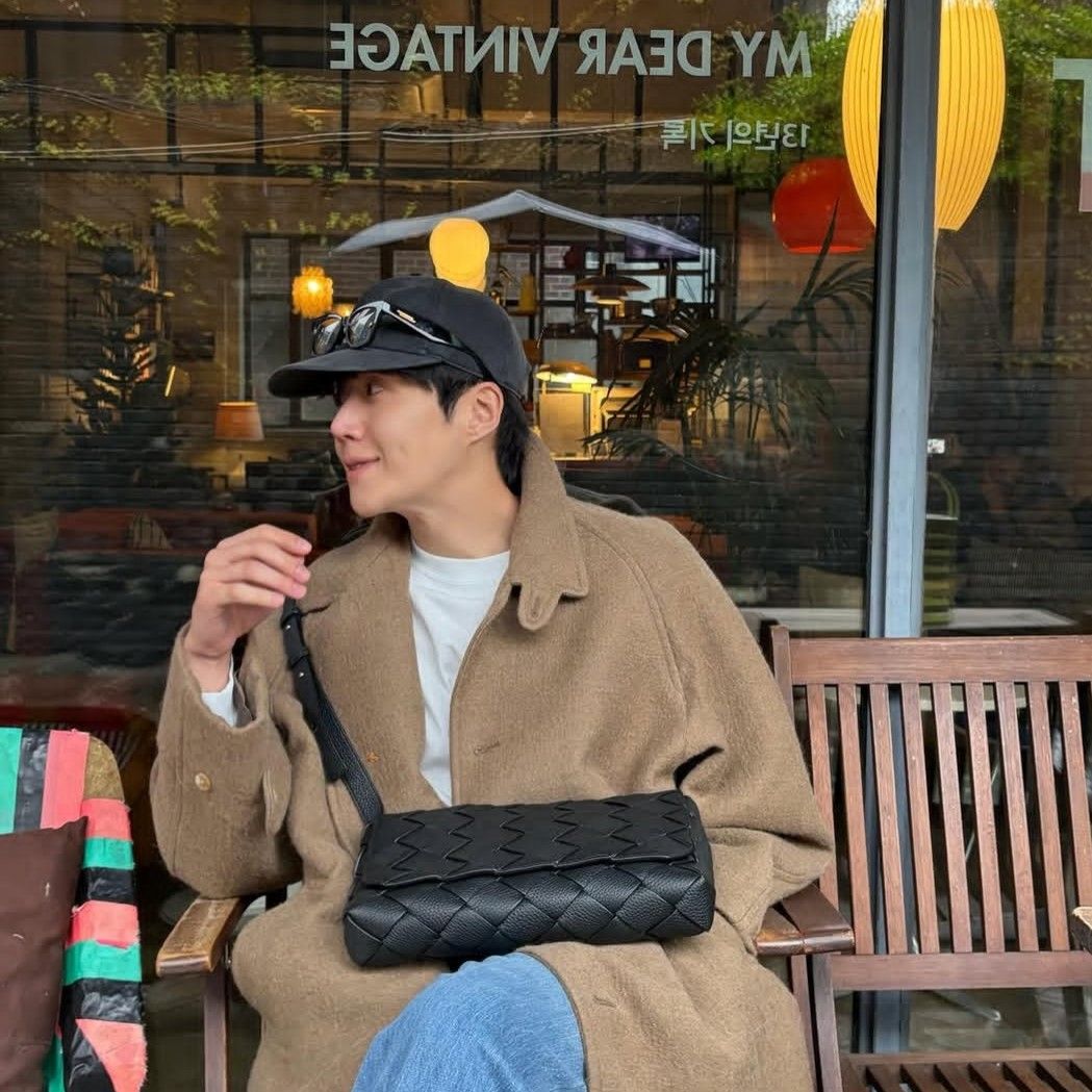 粉絲拍下的金宣虎瞬間