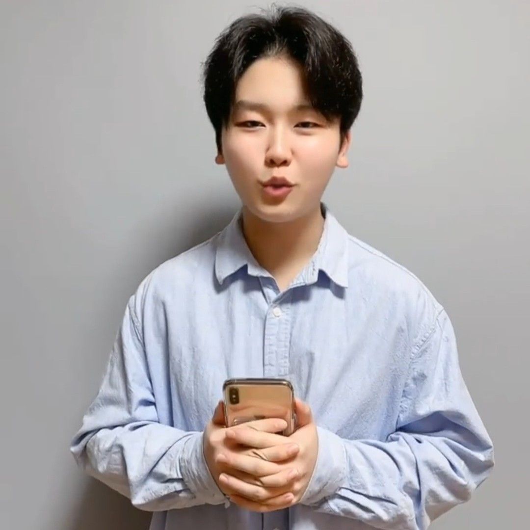 Recent activity shot of Park Sungon