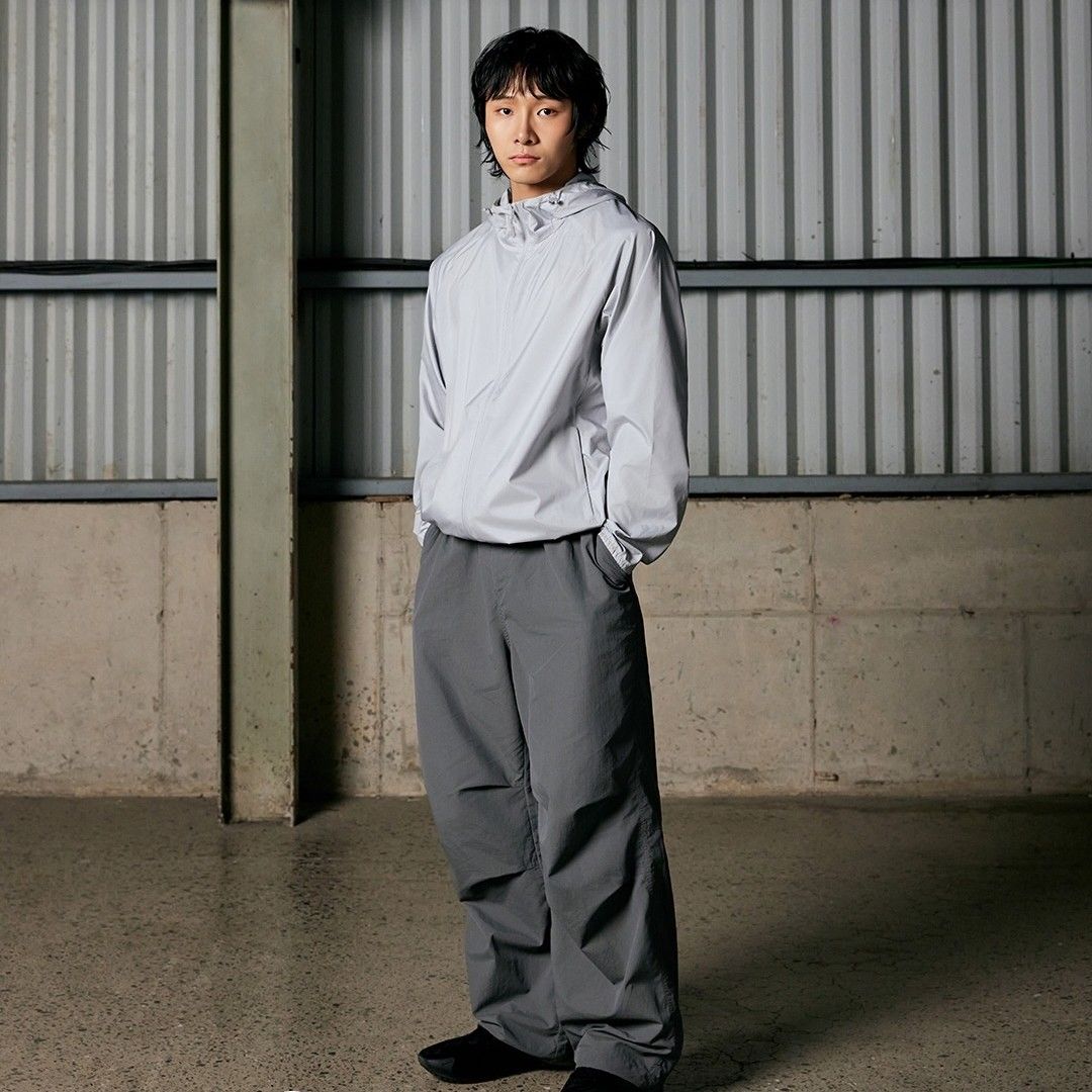 Behind-the-scenes cut of Ki Moogan