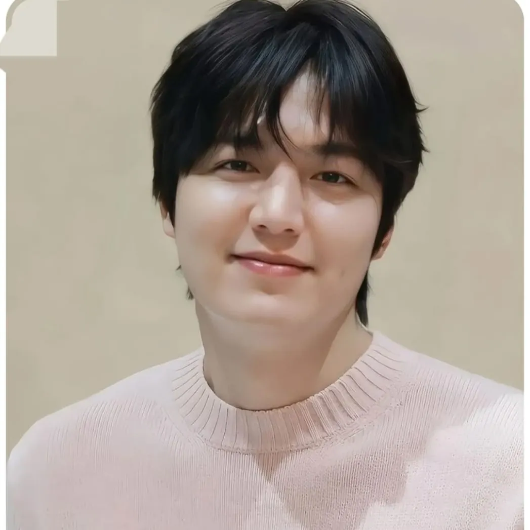 Behind-the-scenes cut of Lee Minho