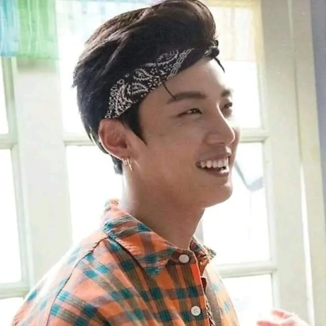 Latest photo of Yoon Shiyoon